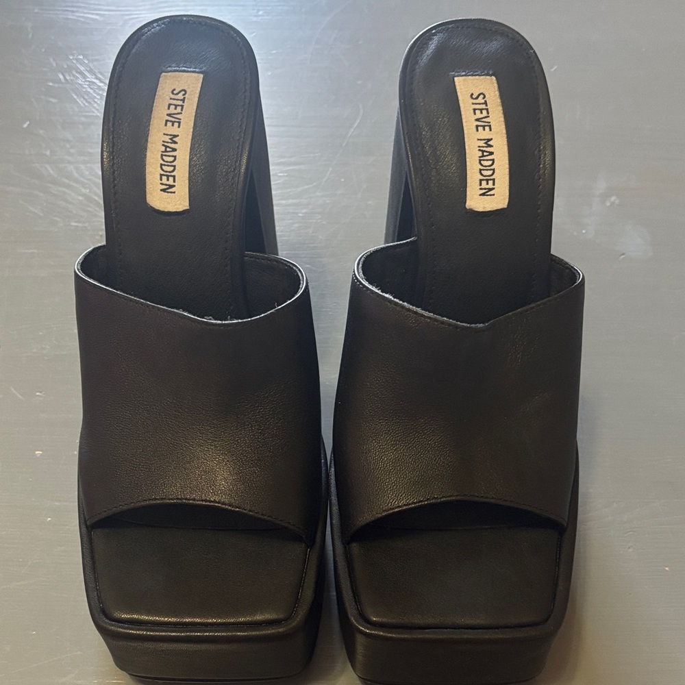 Steve Madden Black Leather Mules
